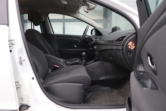 Купить Рено Мегане 2012г.