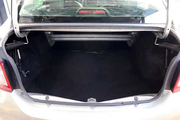 Купить Рено Логан 2015г.