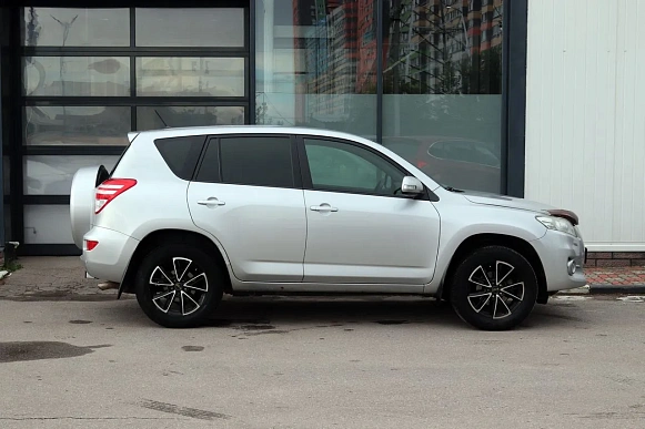 Купить Тойота Новый RAV4 2011г.