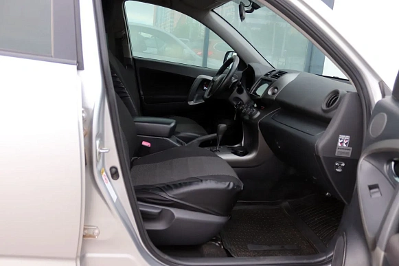 Купить Тойота Новый RAV4 2011г.