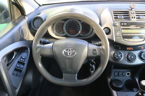 Купить Тойота Новый RAV4 2012г.