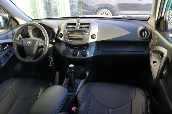 Купить Тойота Новый RAV4 2012г.