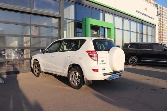 Купить Тойота Новый RAV4 2012г.
