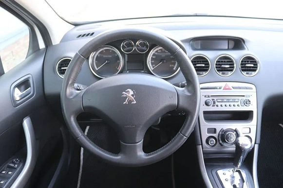 Купить Пежо 308 2011г.